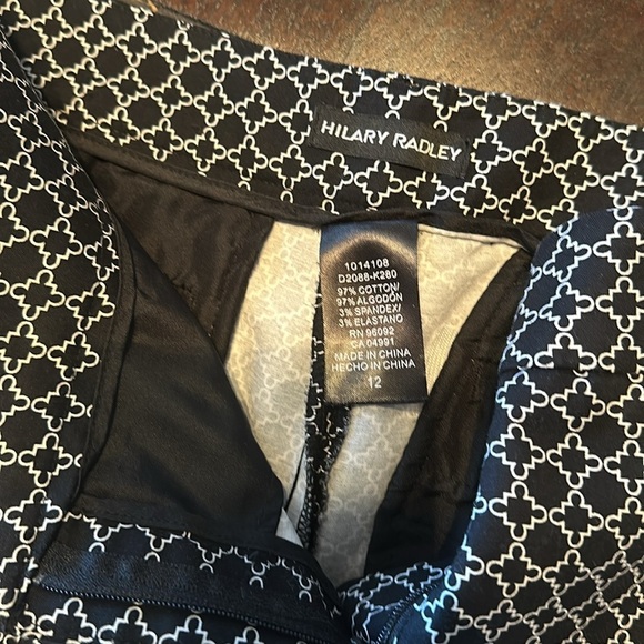 Hilary Radley size 12 capri pants EUC - Picture 5 of 6